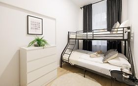 Central City Style Rooms By Home2